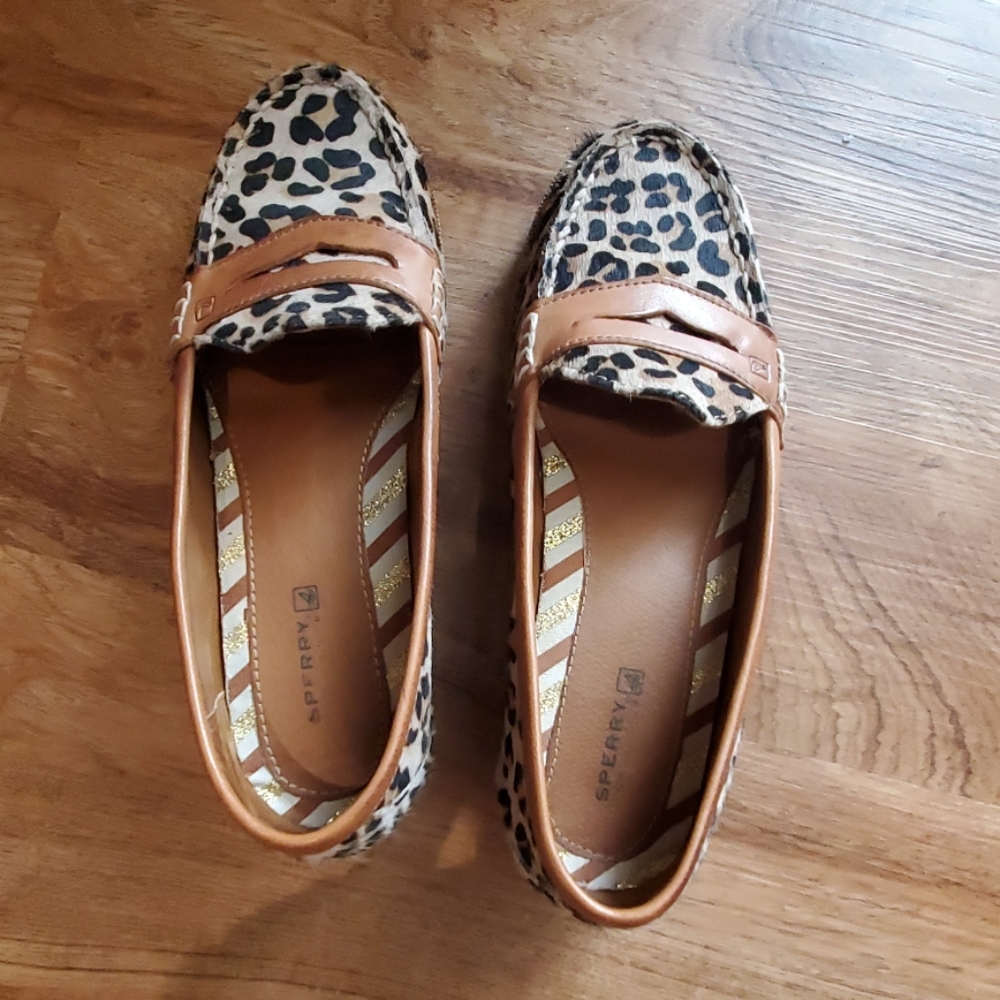 Sperry  size 7